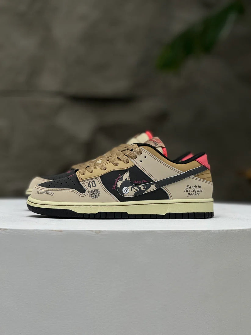 Nike Dunk Low x Stussy