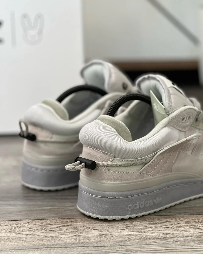 FORUM BAD BUNNY GREY